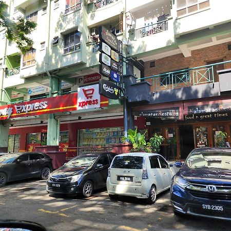 Y Homes Kota Kinabalu Bagian luar foto