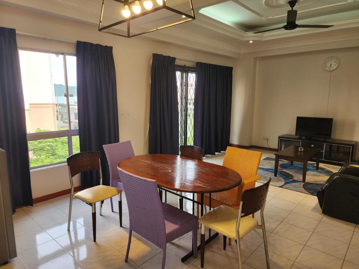 Y Homes Kota Kinabalu Bagian luar foto